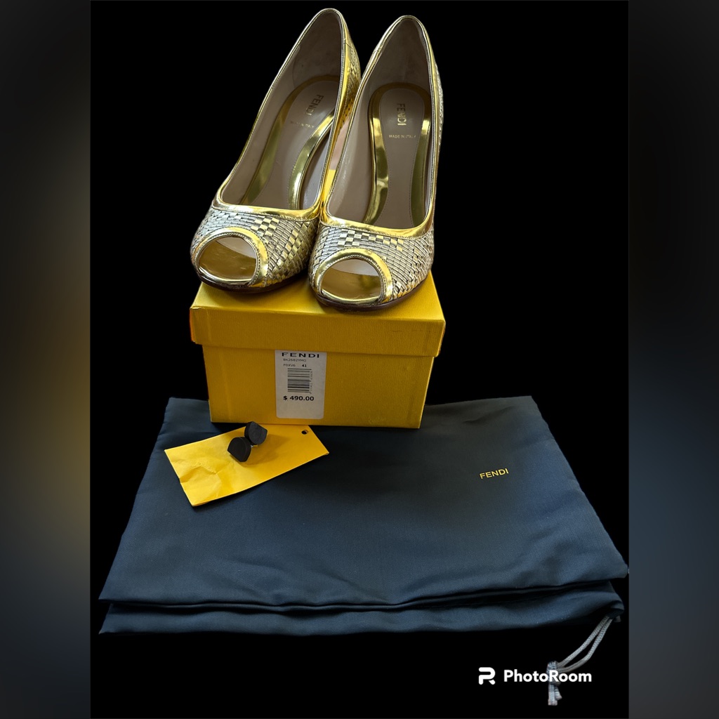 Fendi Gold Heels Brand New Size 41